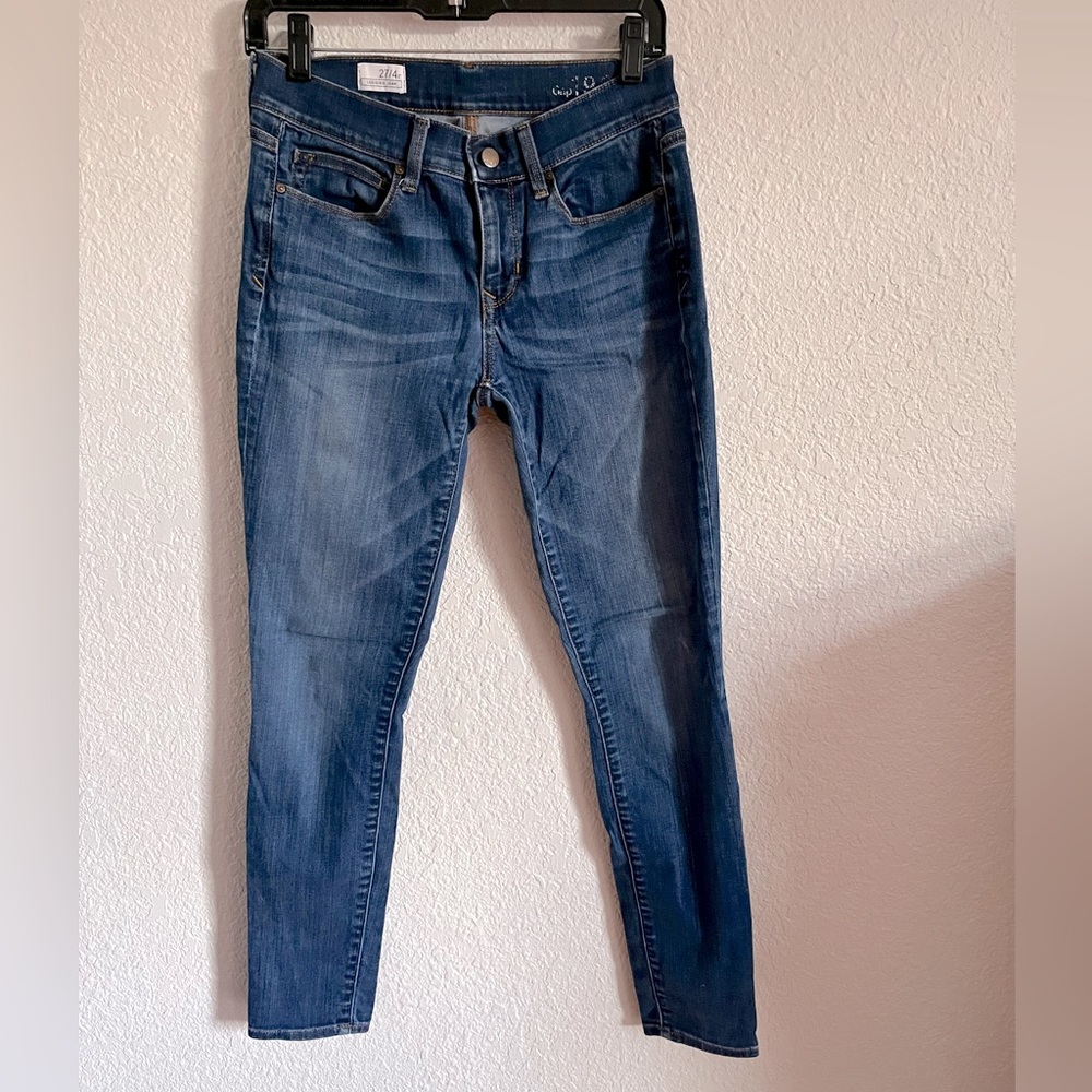 Gap mid-rise legging Jean size 4